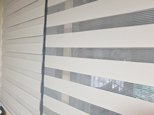 에일린의창 커튼 PC 이미지 1438511