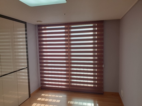 에일린의창 커튼 PC 이미지 1438529