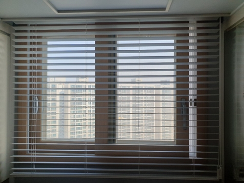 에일린의창 커튼 PC 이미지 1438531